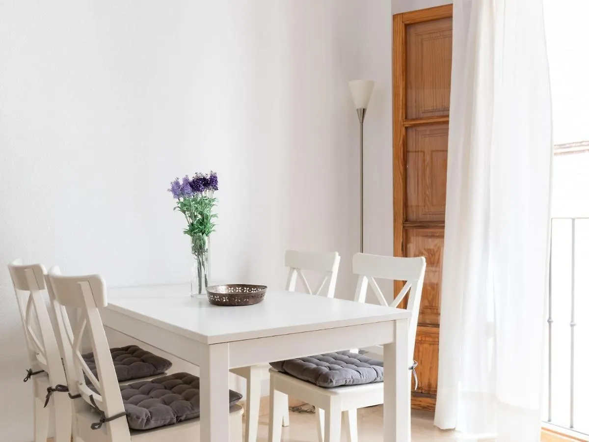 Vr Excelente Ubicacion Luminoso Apt Para Parejas Seville Apartment