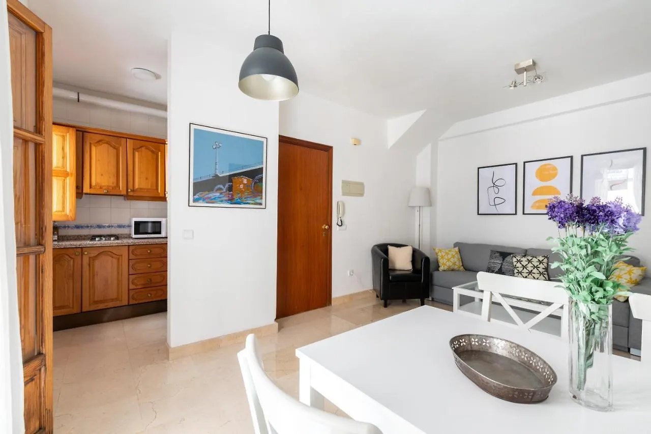Vr Excelente Ubicacion Luminoso Apt Para Parejas Seville Spain