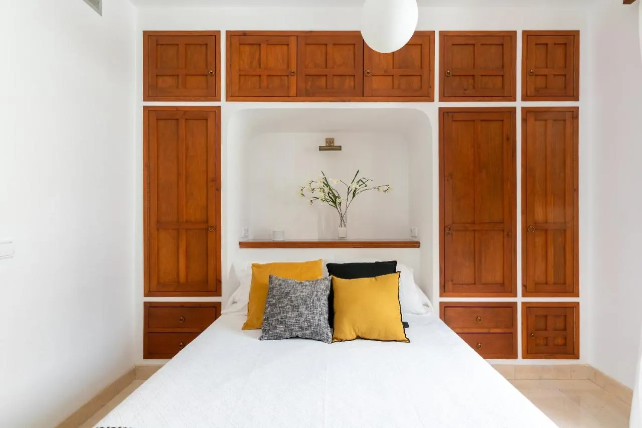 Vr Excelente Ubicacion Luminoso Apt Para Parejas Seville 0*,  Spain